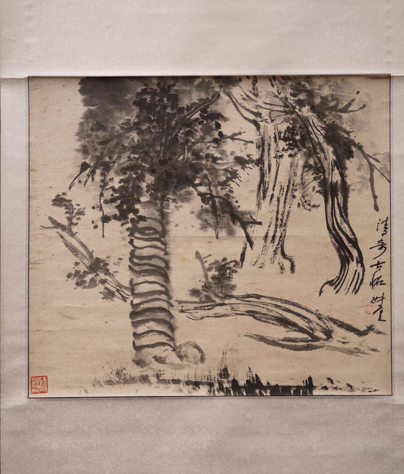 墨柏图轴缩略图