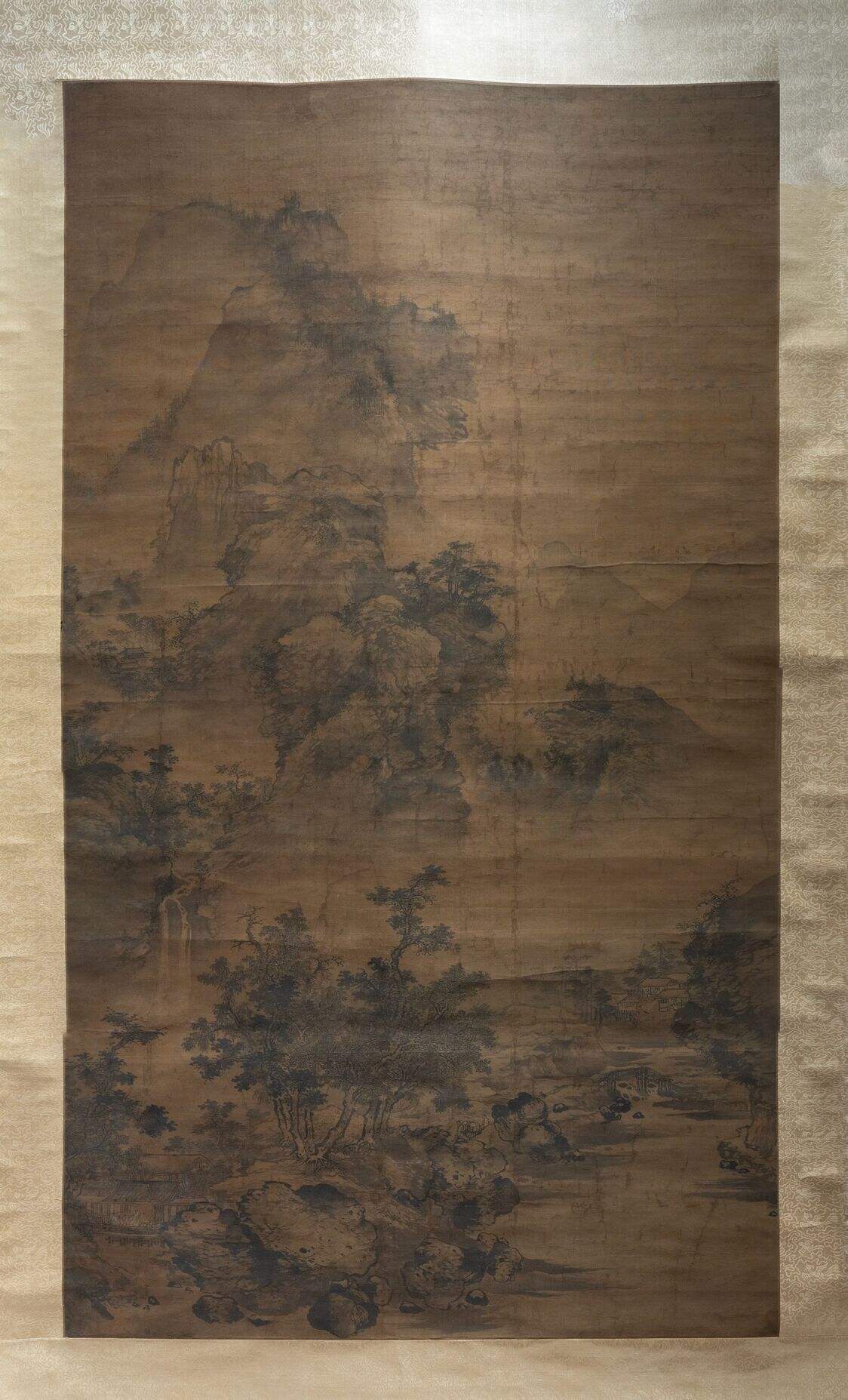 水榭山郭图轴缩略图
